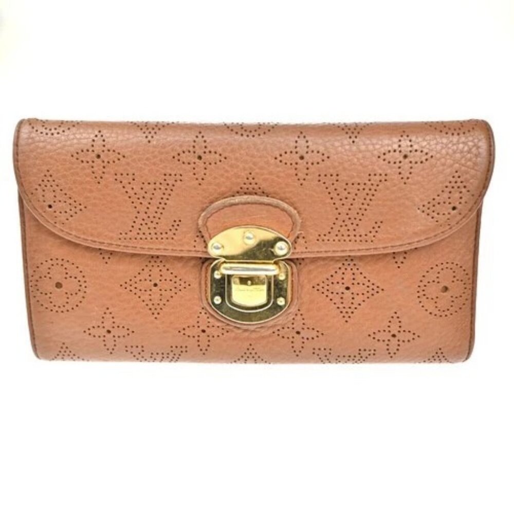LOUIS VUITTON Amelial Wallet Monogram Mahina Leather BN M58157 69TA434